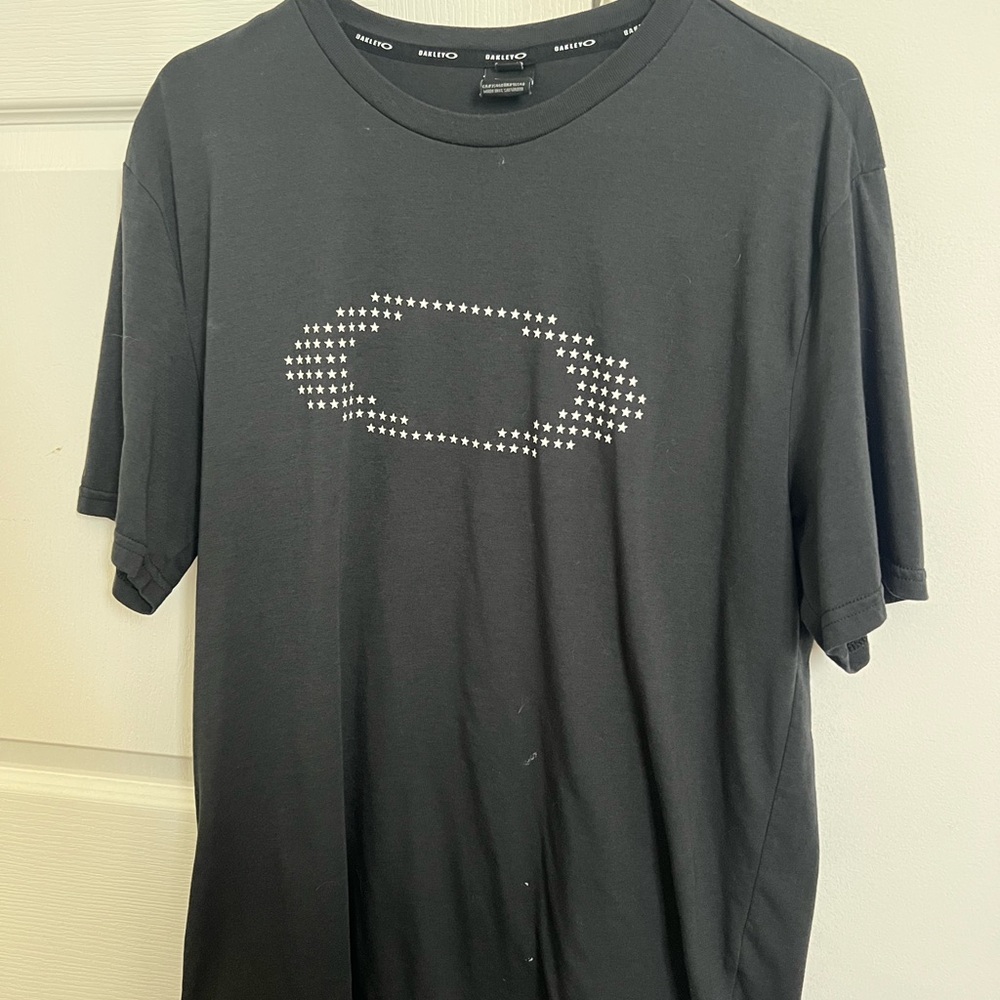 Oakley Men's Black T-Shirt
